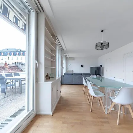 Le Pasteur - Grand Lumineux - Centre-ville *