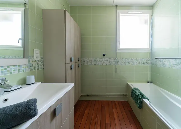 Le Pasteur - Grand Lumineux - Centre-ville