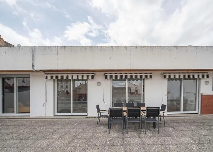 Le Pasteur - Grand Lumineux - Centre-ville *